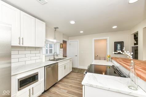 210 E Buckeye Street Cicero IN 46034