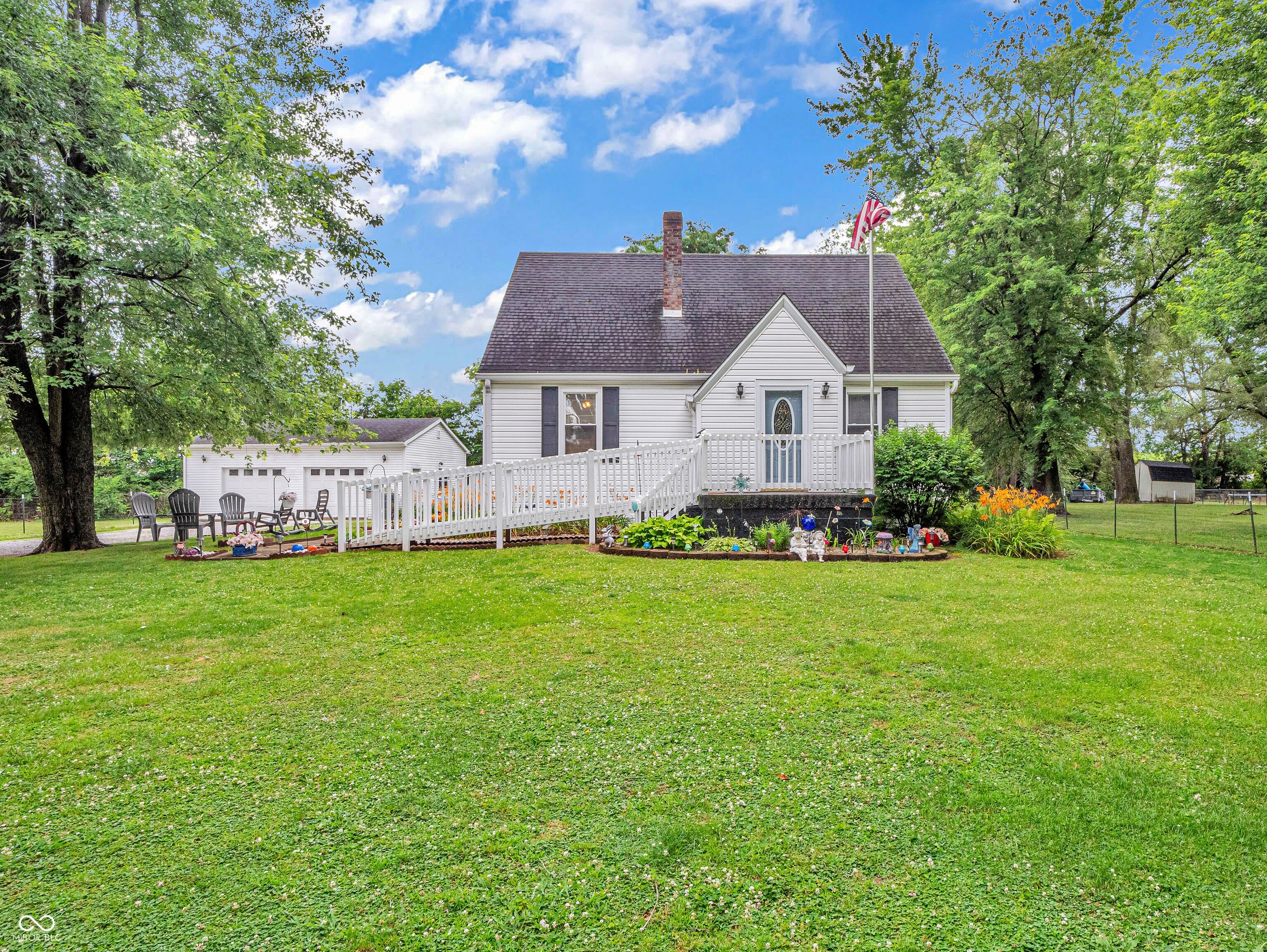 4909 W Kelly Street Indianapolis IN 46241