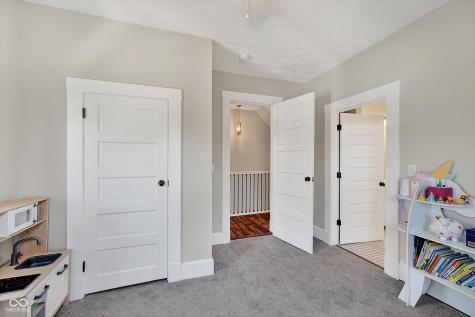 626 N Hamilton Avenue Indianapolis IN 46201