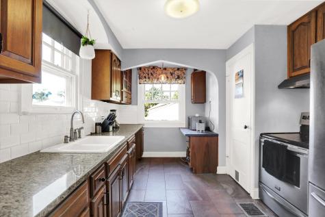832 N Leland Avenue Indianapolis IN 46219