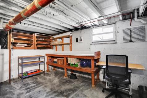832 N Leland Avenue Indianapolis IN 46219