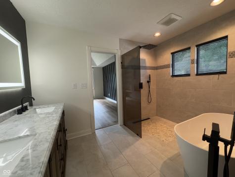 2572 Wayward Wind Drive Indianapolis IN 46239