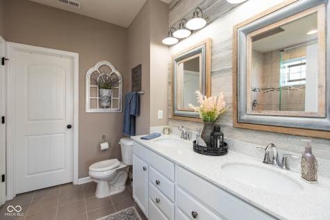 4220 Backstretch Lane Bargersville IN 46106