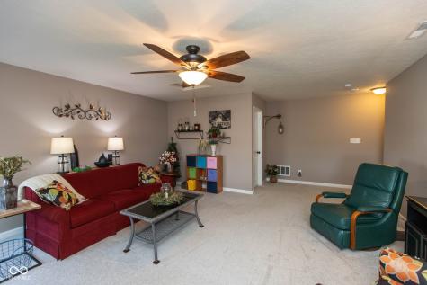 4220 Backstretch Lane Bargersville IN 46106