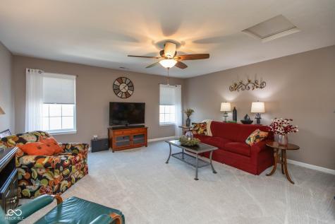 4220 Backstretch Lane Bargersville IN 46106