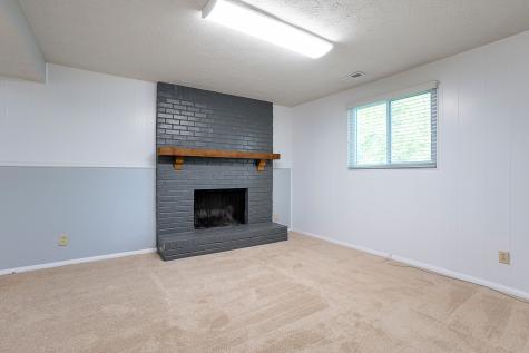 9025 Kasteel Way Indianapolis IN 46250