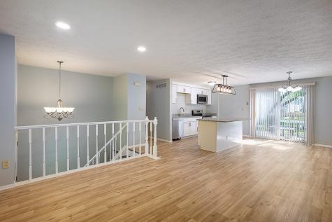 9025 Kasteel Way Indianapolis IN 46250