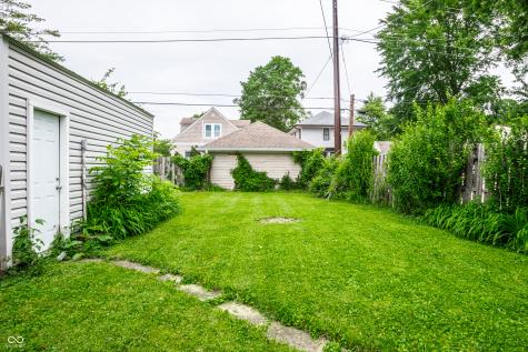 250 W 44th Street Indianapolis IN 46208