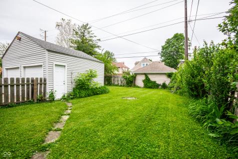 250 W 44th Street Indianapolis IN 46208