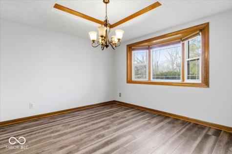 636 Bakeway Circle Indianapolis IN 46231