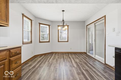 636 Bakeway Circle Indianapolis IN 46231