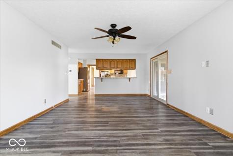 636 Bakeway Circle Indianapolis IN 46231
