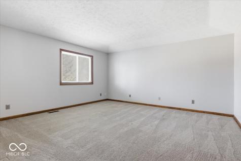 636 Bakeway Circle Indianapolis IN 46231