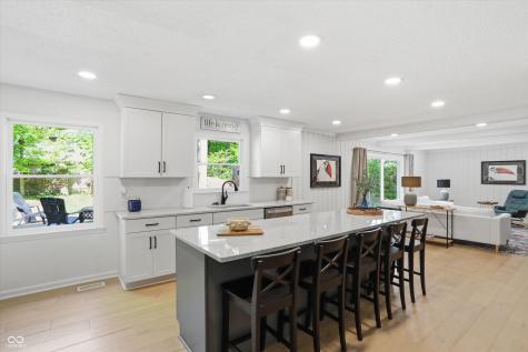 9130 Kenwood Drive Indianapolis IN 46260