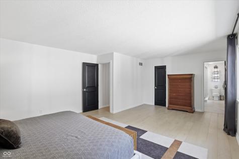 9130 Kenwood Drive Indianapolis IN 46260