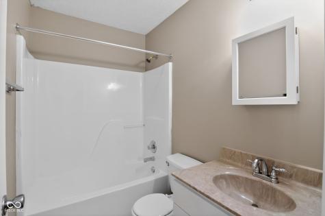 3654 Cedar Pine Place Indianapolis IN 46235