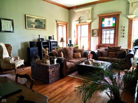 1022 E 600 S Franklin IN 46131