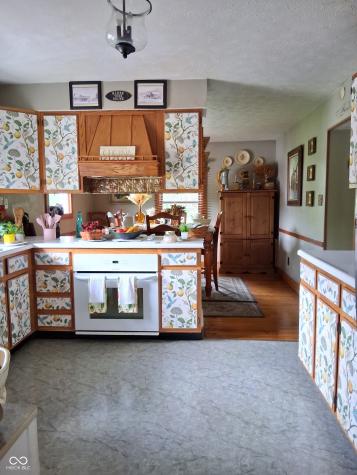 1022 E 600 S Franklin IN 46131