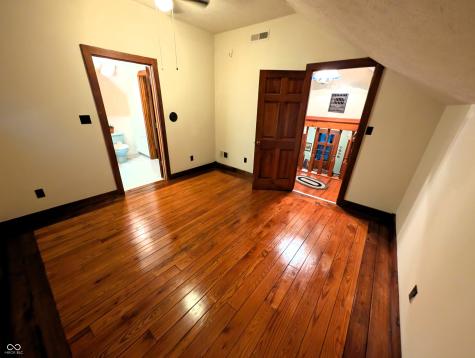 1022 E 600 S Franklin IN 46131