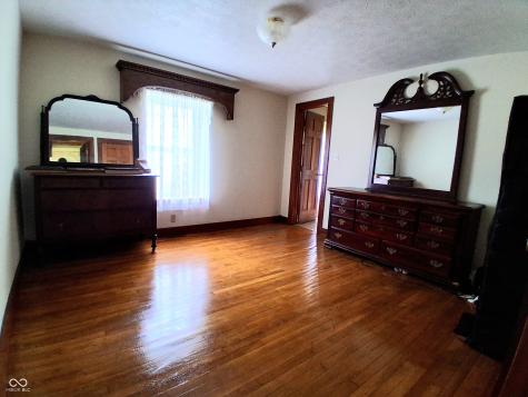 1022 E 600 S Franklin IN 46131