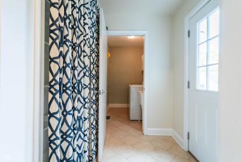 6415 N Michigan Road Indianapolis IN 46268