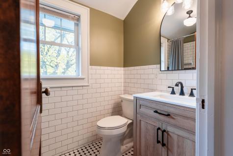 6415 N Michigan Road Indianapolis IN 46268