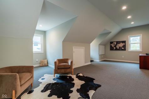 6415 N Michigan Road Indianapolis IN 46268