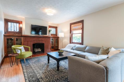 6415 N Michigan Road Indianapolis IN 46268