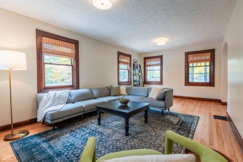 6415 N Michigan Road Indianapolis IN 46268