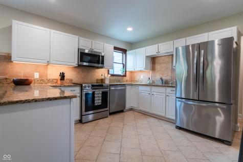 6415 N Michigan Road Indianapolis IN 46268