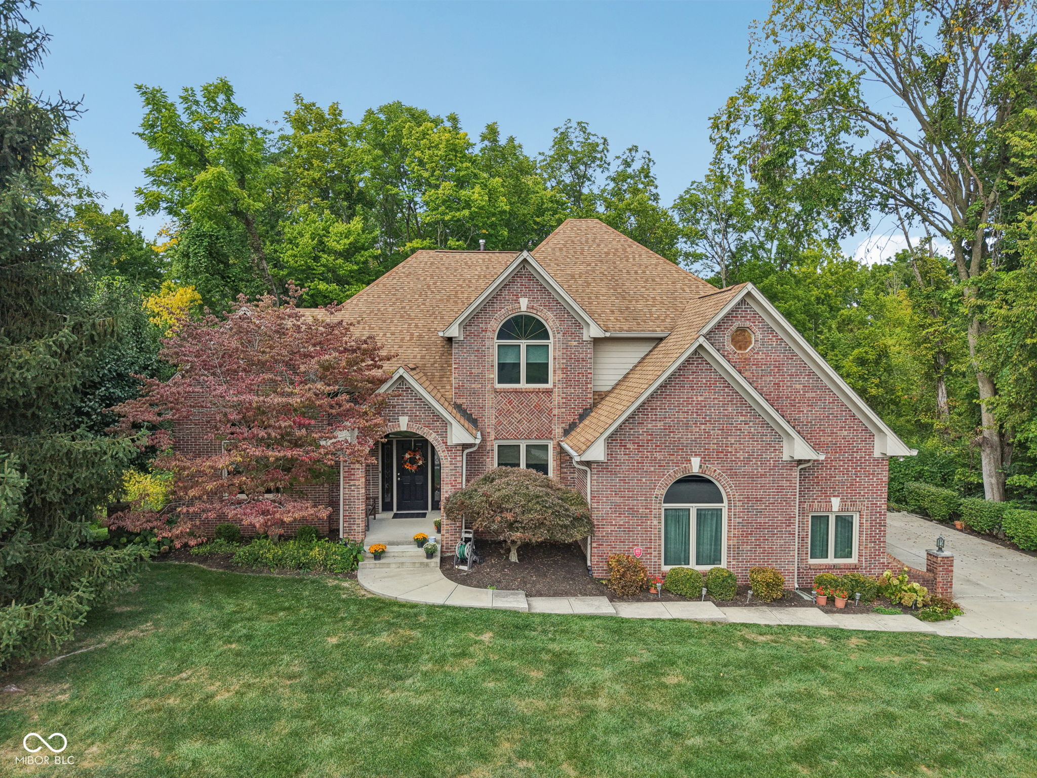 8868 Classic View Drive Indianapolis IN 46217