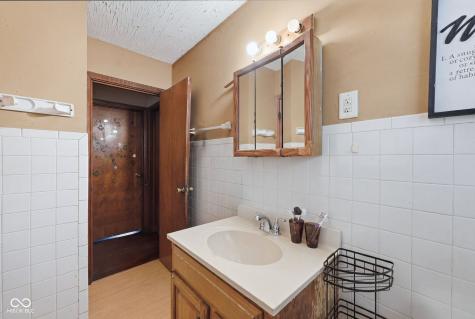 3837 N Irvington Avenue Indianapolis IN 46226