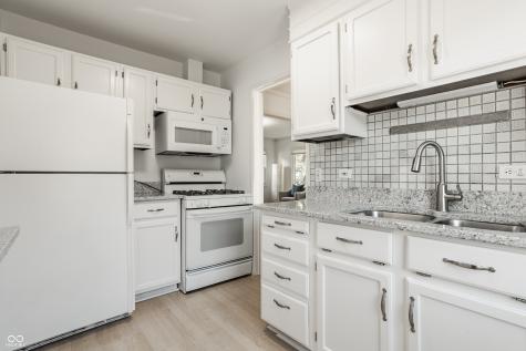6140 Rosslyn Avenue Indianapolis IN 46220