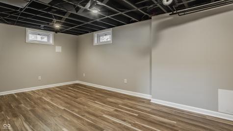 6140 Rosslyn Avenue Indianapolis IN 46220