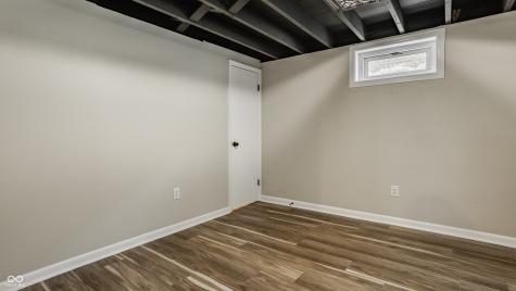 6140 Rosslyn Avenue Indianapolis IN 46220