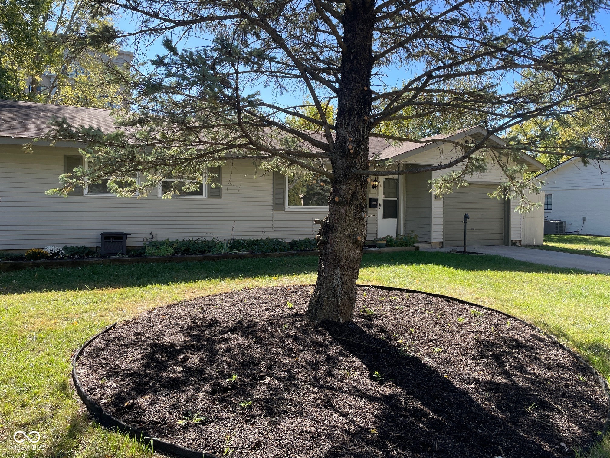 475 Emerson Road Carmel IN 46032