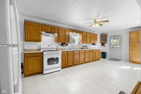 1620 Jonesville Road Columbus IN 47201