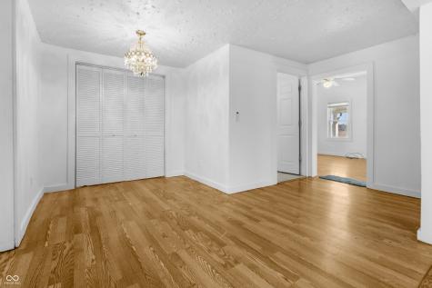 1620 Jonesville Road Columbus IN 47201