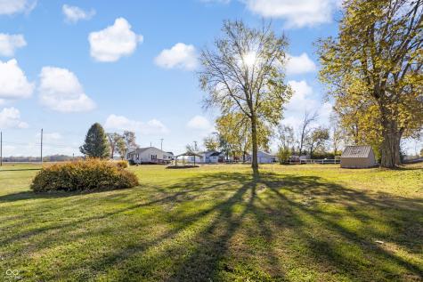 1620 Jonesville Road Columbus IN 47201