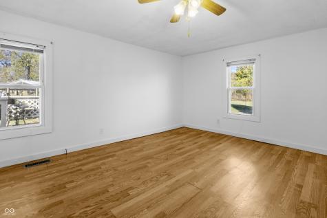 1620 Jonesville Road Columbus IN 47201