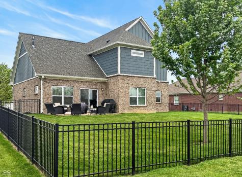 1069 Forest Glen Drive Greenfield IN 46140