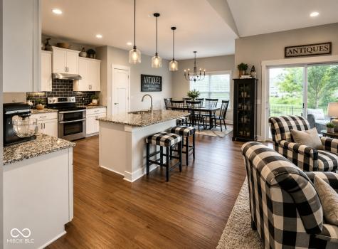 1069 Forest Glen Drive Greenfield IN 46140
