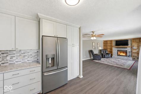 6902 Caribou Drive Indianapolis IN 46278