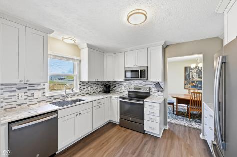 6902 Caribou Drive Indianapolis IN 46278