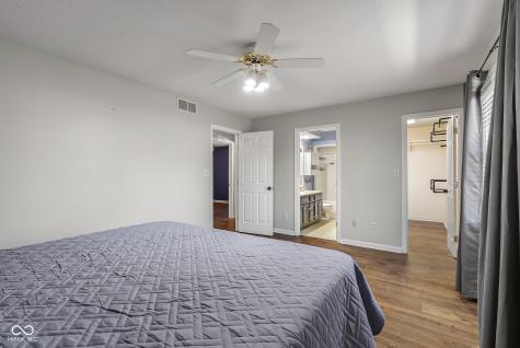 3277 Muriel Place Columbus IN 47203