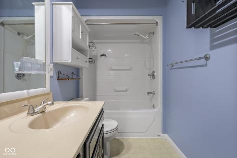 3277 Muriel Place Columbus IN 47203