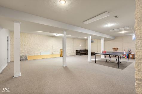 3277 Muriel Place Columbus IN 47203