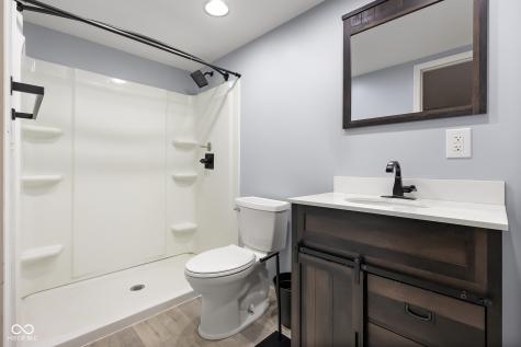 3277 Muriel Place Columbus IN 47203