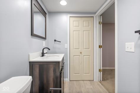 3277 Muriel Place Columbus IN 47203