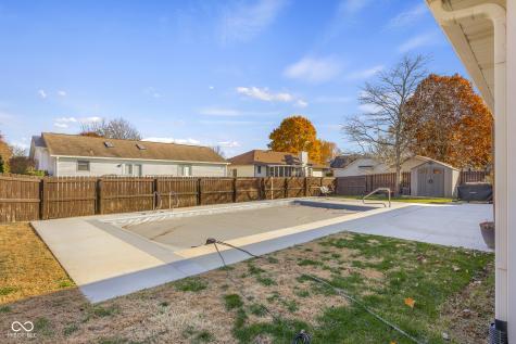 3277 Muriel Place Columbus IN 47203